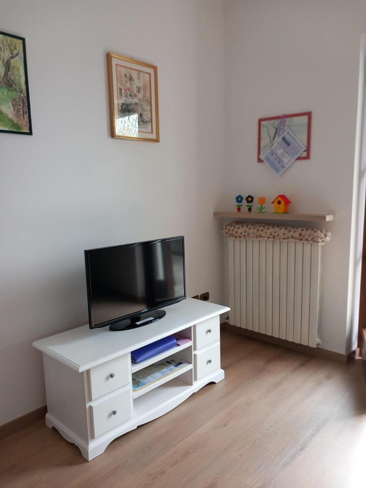 Casa Antony Apartment Тори дел Бенако Екстериор снимка